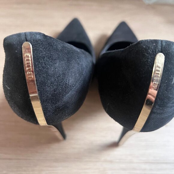 Le Silla Black Suede Heels with Gold Detail – Size 38.5 (fits like 8) - Picture 3 of 4